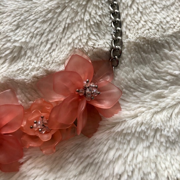 Floral Statement Necklace - Picture 3 of 5